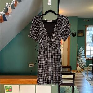LOFT Black and White Checkered Mini Dress (XS)